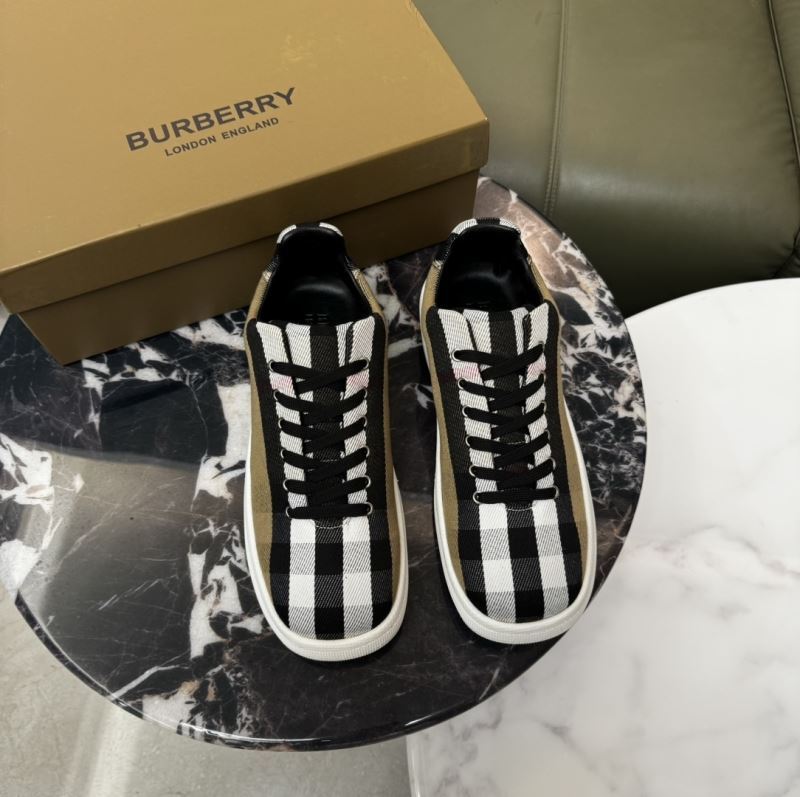 Burberry Low Shoes